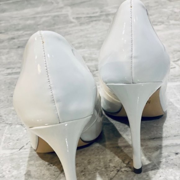 Brand New White Heels – 4.5" of Timeless Chic! - Picture 5 of 5